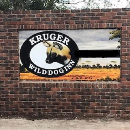 Kruger Wild Dog Inn Marloth Park Ngoại thất bức ảnh